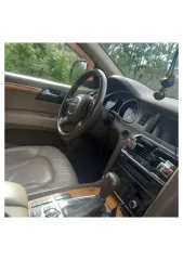 Audi Q7 2006, идентификационный номер (VIN): WAUZZZ4LX7D054296, год выпуска: 2006, гос. номер С943СВ196. Транспортное средство не на ходу. Находится по адресу: Свердловская область, г. Краснотурьинск, поселок Малая Лимка, СТ №12, ул. Сиреневая, д. 172.
