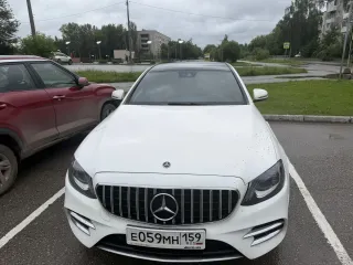 Mercedes-Benz E200 4matic, 2016. Автомобиль марки Mercedes-Benz модель E200 4matic 2016 г.в. VIN-номер WDD2130431A101039. Ознакомление с полным составом имущественных прав, его характеристиками, документами, подтверждающими права собственности, документацией по торгам, производится в рабочие дни в…
