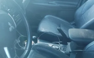 Mitsubishi Outlander 2014 Легковой автомобиль Mitsubishi Outlander, 2014 года выпуска, VIN Z8TXTGF2WDM042501.