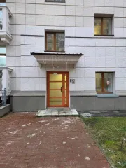 Audi A6 2018. Квартира 65 м², Москва. Промышленный станок Bosch. Долг ООО "Вектор" 500 000 руб.