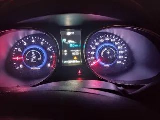 HYUNDAI Santa Fe 2013. Автомобиль марки HYUNDAI модель Santa-Fe 2013 г.в., VIN-номер KMHSU81CDDU185272. Ознакомление с имуществом осуществляется по рабочим дням, в период представления заявок на участие в торгах по предварительному согласованию. Предварительная запись по телефону: +7 916 658 1714…