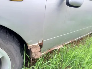 Nissan Bluebird 1986 года выпуска, серого цвета. Государственный регистрационный знак М240КУ28rus. Номер двигателя 408364, номер кузова OU14601761. Проверка исправности имущества не проводилась. Товаросопроводительные документы не передавались. Погрузка и транспортировка имущества с места хранения…