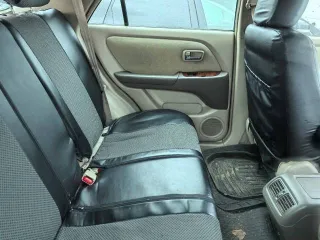 Toyota Harrier, 2001 года, модель 2AZ 0533931, кузов ACU10-0009247, цвет серый и темно-серый, 160 л.с. (120 кВт), 381000 км, полный привод, АКПП, рабочий объем двигателя 2362 куб. см, разрешенная максимальная масса 1855 кг, масса без нагрузки 1580 кг. Транспортное средство давно стоит без движения…