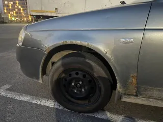 Lada Priora 2012 года, 97 лс, 150000 км, автомобиль марки Lada модель Priora 2012 г.в. VIN-номер XTA217230C0219570, имеет дефектовки, машина не заводится.
