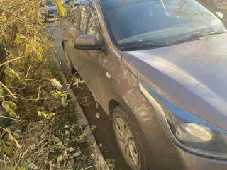 KIA RIO 2018 года выпуска, VIN Z94C241BBJR073491, цвет светло-коричневый.