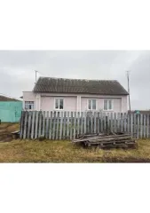 Доли дома 40,4 кв.м и земельных участков 1600 кв.м, Ульяновская область 1/4 доля дома и 1/4 доля земельного участка в Ульяновской обл. еще 1/4 доля дома и 1/4 доля земельного участка в Ульяновской обл. еще 1/4 доля в праве на жилое здание, площадь: 40,4кв.м., кадастровый номер: 73:09:031401:1492, и…