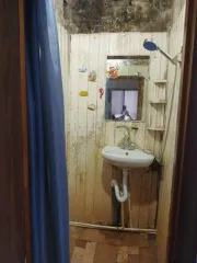 Комната 12,1 м², Омск, ул. Магистральная, д. 47, секция 36, комната 115. Доля в праве 1/3, общая долевая собственность. Кадастровый номер 55:36:050207:20192.