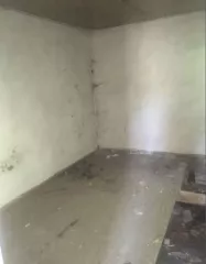 Жилое здание, площадь: 46,1 кв.м, кадастровый номер: 34:16:180001:352 и земельный участок, площадь: 1300 кв.м, кадастровый номер: 34:16:180001:113. Категория земель: земли населенных пунктов, вид разрешенного использования: для ведения личного подсобного хозяйства. Адрес: Россия, Волгоградская…