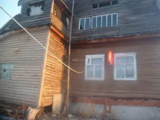 Жилой дом 48,8 кв.м и земельный участок 2740 кв.м, д. Кысынды, Республика Башкортостан. Жилой дом - 48,8 кв. м, адрес: Республика Башкортостан, м. р-н Архангельский, с.п. Краснозилимский сельсовет, д. Кысынды, ул. Центральная, д. 22, земельный участок - 2 740 кв. м, местоположение установлено…