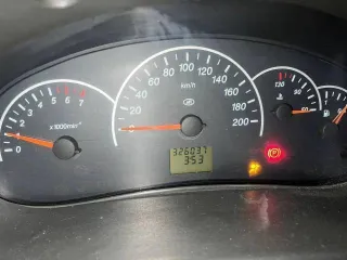 Lada Priora, 2008 LADA PRIORA, 2008 года, 97.9 лс, 326037 км, ВАЗ 21703 LADA PRIORA, Год выпуска: 2008 (VIN): XTA21703080091911. Недостатки: 1. Была в ДТП по кругу, сильный удар пришёлся на заднюю часть, от удара повело кузов, имеется залом крыши на задней левой двери. Машину восстановили, кузов…