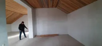 Участок 810 м² дом 242,7 м² Татарстан Земельный участок, вид разрешенного использования: для строительства индивидуального жилого дома, площадь 810+/-10 кв.м, кадастровый №16:13:090101:1203, Здание, назначение: жилое, площадь 242,7 кв.м, кадастровый номер 16:13:090101:1217, расположенные по адресу…