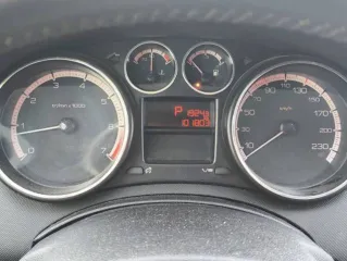 Peugeot 408, 2014 года, 120 лс, 101803 км, АКПП, автомобиль легковой, марка PEUGEOT, модель 408, год изготовления 2014, VIN Z8T4D5FS9EM005579.