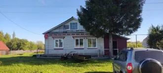 Доля дома 59.4 кв.м и участка 1600 кв.м в Нижегородской области. В собственности 1/2 доля жилого дома и 1/2 доля земельного участка, а также дополнительно 1/2 доля земельного участка. Общая площадь участка 1600 кв.м. Адрес: Россия, Нижегородская обл., Лукояновский р-н, с. Большое Мамлеево, ул…