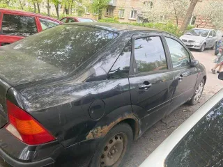 Ford Focus 2003, 75 лс, 350000 км, легковой автомобиль, VIN X9FFXXEEDF3L06682, г.р.з. В391НК90. Авто не на ходу. Точный пробег необходимо уточнять на месте, при осмотре.