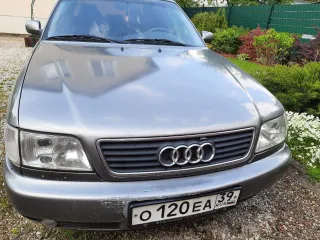 Audi A6 1995 года выпуска, VIN WAUZZZ4ZSN054833.