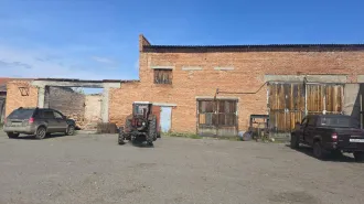 Лада Largus, легковой универсал г/н У023ТН124 2017 г.в., УАЗ ПИКАП г/н т431ну124, 2017 г.в., УАЗ 220695 г/н с905кх124 2013 г.в., МАЗ 6303А5 г/н у770ес124 2012 г.в., КАМАЗ 55102 г/н м207мм24 1997 г.в., Грузовой самосвал КАМАЗ-45143-15 г/н С049ЕР124 2011 г.в., Грузовой тягач седельный КАМАЗ-54115N…