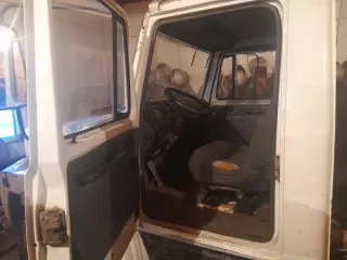 Автомобиль ГАЗ-3309 Автомобиль ГАЗ-3309 (водовозка) 
Назначение: Автомобиль ГАЗ-3309 водовоз 
Марка: ГАЗ 
Год выпуска: 2007 
Модель: 3309 
VIN (заводской) номер: Х9633090070947094 
