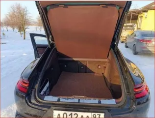 Porsche Panamera 4, 2020 года выпуска, VIN: WP0ZZZ97ZLL102571, цвет черный, г/н А 012 АА 93rus, 330 лс, пробег 10474 км, полный привод, АКПП.