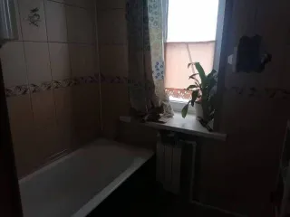 1/4 доли квартиры, 61.4 кв.м, п. Токарево, Ленинградская область 1/4 доля квартиры в Ленинградской обл. еще 1/4 доля квартиры в Ленинградской обл. еще помещение, площадь 61.4 кв.м., назначение: Жилое, адрес (местонахождение): Россия, Ленинградская область, р-н. Выборгский, п. Токарево, ул…
