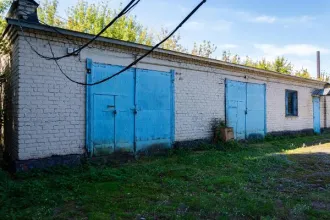 Медицинские склады 1845.5 кв.м и земельный участок 9177 кв.м, Липецкая область. Сооружение общей площадью 1 845,5 кв.м, кадастровый номер 48:16:0470102:43, и земельный участок общей площадью 9 177 +/- 34 кв.м, категория земель: земли населенных пунктов, вид разрешенного использования: под зданиями…