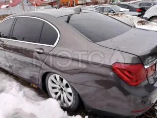 Автомобиль BMW 750, 2013 года выпуска, VIN: X4XYF81180DE5891