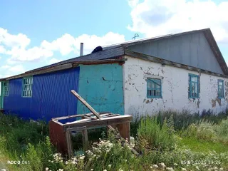 Дом 130,2 кв.м и земельный участок 1040 кв.м в Челябинской области, Брединский район, село Синий Шихан, улица Новая, дом 2. Назначение дома: жилое, 1 этаж. Кадастровый номер дома: 74:04:4800001:32. Назначение участка: земли населенных пунктов. Кадастровый номер участка: 74:04:4800001:9. Вид…