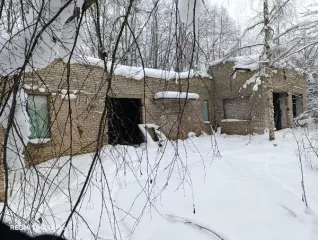 Здание 253 кв.м Новгородская область, кадастровый номер 53:08:0031605:643, площадь 253, адрес: Новгородская область, муниципальный район Маловишерский, городское поселение Большевишерское, поселок Большая Вишера, улица Первомайская, дом 2В. Общая площадь: 253. Материалы наружных стен здания…