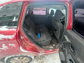 LADA XRAY 2018. Автомобиль марки LADA, модель XRAY 2018 г.в., VIN-номер XTAGAB110J1126755. С положением о торгах, сведениями об имуществе, проектом договоров о задатке и купли-продажи можно ознакомиться на ЭТП или по адресу организатора торгов: Кировская обл., г. Киров, Октябрьский проезд, д.18…