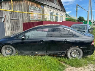 Honda Civic 2007, автомобиль марки HONDA модель Civic 2007 г.в., VIN-номер JHMFD16707S212025. Ознакомление с имуществом производится предварительно согласовав время и дату по номеру тел: +7 (903) 062-71-89 Антоний.