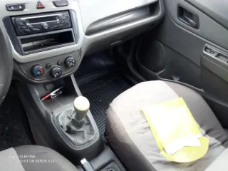 Chevrolet Cobalt 2013 года выпуска, седан белого цвета. Государственный регистрационный знак М225ОВ77, VIN XWBJF69VJDA043234. Объем двигателя 1485 см³, мощность 106 л.с., механическая коробка передач. Ключи и документы (СТС/ПТС) к транспортному средству отсутствуют. Экспертиза и оценка представлены…