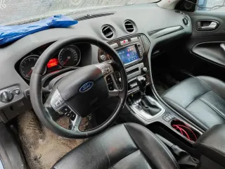 Ford Mondeo 2007. Автомобиль марки FORD модель Mondeo 2007 г.в. VIN-номер WF0DXXGBBD7U26348. С правилами проведения торгов, информацией по продаваемому имуществу можно ознакомиться по адресу: 160000, г. Вологда, ул. Чехова, д. 25, оф. 416, по предварительной записи у организатора торгов - адрес…