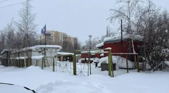 Имущественный комплекс по адресу: Республика Саха (Якутия), г. Мирный, шоссе Чернышевского, д. 1, состоящий из: нежилого здания (трансформаторная подстанция ВЛ-10 КТП-1000 фабрики Р2) с кадастровым номером 14:37:000105:194, общей площадью 16 кв. м., нежилого здания (гаражи) с кадастровым номером…