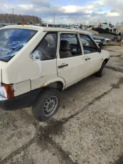 Автомобиль ВАЗ 21091, г/н Е985НН24 (отсутствует), 1992 г.в., цвет белый, комплектность и состояние не проверялась. Находится в Уярском районе. Данное имущество обращено в доход государства. Техническое состояние не проверялось. Многочисленные следы ржавчины. Находится в частично разукомплектованном…