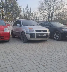 Ford Fusion 2006, 101 л.с., 87434 км, АКПП, VIN: WF0UXXGAJU6A20434. Транспортное средство не на ходу, возможно наличие скрытых дефектов.