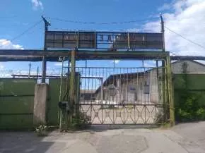 Земельный участок с кад. №52:15:0080201:16 площадь 13 084,60 кв. м, адрес: Нижегородская обл., Городецкий р-н, г. Городец, ул. Республиканская, участок 88. Здание гаража, нежилое, 1 этаж, площадь 212,7 кв. м, инв. №14043, лит. М, кад. №52:15:0080201:307. Главное производственное здание Хлебозавода…