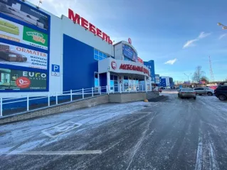 Земельный участок, категория земель: земли населенных пунктов, разрешенное использование: офисы и представительства; автостоянки для временного хранения индивидуальных легковых автомобилей (гостевые, открытые, подземные и полуподземные), площадь 3022 +/- 19 кв.м, кадастровый №62:29:0100008:1911…