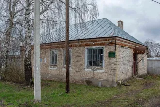Здание ФАП 85,2 кв.м и земельный участок 346 кв.м, село Крутогорье, Липецкая область. Объект 1: нежилое здание общей площадью 85,2 кв. м, назначение: нежилое, наименование: здание фельдшерско-акушерского пункта, количество этажей, в том числе подземных этажей: 1, в том числе подземных 0…