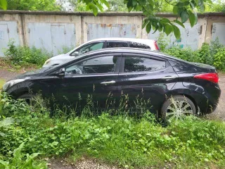 Hyundai Avante гос номер В405РВ124 VIN KMHDG41DBCU355442 год выпуска 2012 номер кузова KMHDG41DBCU355442 мощность двигателя 140 л.с. номер двигателя G4FD BU405363 цвет кузова черный ПТС № 25 УМ 725888 выдан 14.02.2013г. Автомобиль находится в залоге. Дефекты: царапина на боку, коробка ушла в…