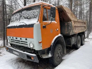 Грузовой самосвал КАМАЗ-5511, 1985 года, двигатель № 74010-12109, шасси (рама) № 204042, цвет оранжевый, ГРЗ У300УХ28.