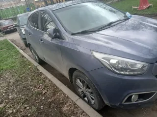 Hyundai ix35, 2014. Легковой автомобиль марки: HYUNDAI, модели: IX35, год выпуска: 2014 г., идентификационный номер (VIN): TMAJU81EBFJ662502. Справки по контактам: тел. +7(908)171-80-41, 09hasanov@mail.ru. Автомобиль находится в г. Новочеркасске, Ростовской области.