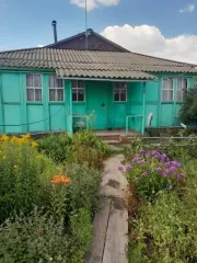 Квартира 66.7 кв.м, Ульяновская область, Тереньгульский район, село Красноборск, улица Полевая, дом 13, квартира 1. Назначение: жилое. Кадастровый номер: 73:18:030406:324. Продается 1/3 доля квартиры.