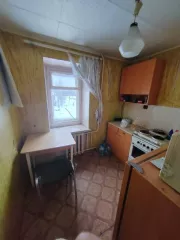 Жилое помещение: квартира, общей площадью 49,8 кв.м., c кадастровым номером: 11:12:1601003:144, расположенная по адресу: Республика Коми, г. Печора, пгт. Изъяю, ул. Юбилейная, д.17, кв.67 Прицеп тракторный НОЭМЗ 8270 0000010 Заводской номер машины  рамы  827000000100А0048 Жилое помещение: квартира…