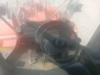 Погрузчик DISD SD200, оранжевый, 2019, пробег   нет данных, VIN DXCCWLBDVK0010768, Свердловская обл., г. Красноуфимск, ограничения и обременения: отсутствуют ключи, зарегистрирован за должником Банка, перерегистрация автомобиля на нового владельца будет осуществлена после заключения договора купли…