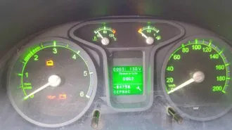 ГАЗ Соболь 27527, VIN X96275270N0943441, год выпуска 2022, гос. номер В317НМ142, кузов № 275200N0658072, двигатель № A27500N0302535, цвет красный, мощность двигателя 106.7 л.с., тип двигателя бензиновый, рабочий объем двигателя 2690 куб.см., с комплектом запасных колес, бывший в употреблении