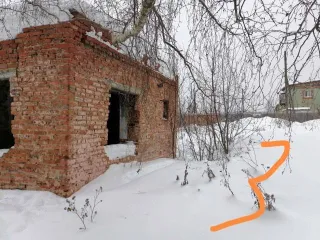 1/2 доля нежилого здания, 15 кв.м, Свердловская обл., адрес (местонахождение): Свердловская область, г. Верхняя Салда, кадастровый номер: 66:08:0000000:2114