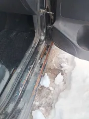 Volkswagen Polo, 2013 года, 105 лс, 165551 км, черный, VIN XW8ZZZ61ZEG019772, находящийся в залоге у ООО «СФО ПРИМА-ФИНАНС».