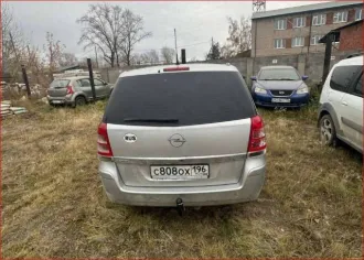 Opel Zafira 2010 года, 140 л.с. VIN: XWF0AHM75A0000731, госномер: C808OX196.