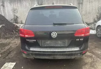 Транспортное средство Volkswagen Touareg, 2011 г.в. Автомобиль легковой, марка: Volkswagen, модель: Touareg, VIN: XW8ZZZ7PZCG003296  цвет: черный  год изготовления: 2011  тип двигателя: дизельный  заявленная мощность двигателя: 244 л.с.  расположение руля: слева. Транспортное средство находится в…