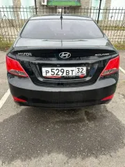 Hyundai Solaris 2014 года, VIN Z94CT41DAFR326655, мощность 123 л.с. Авто не на ходу, требуется ремонт двигателя и подвески.