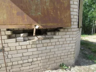 Нежилое здание общей площадью 22,1 кв.м. с кадастровым номером: 43:30:380827:78, расположенное по адресу: Кировская область, р-н. Слободской, д. Зяблицы. Нежилое здание общей площадью 22,1 кв.м. с кадастровым номером: 43:30:380827:78 (реестровый номер федерального имущества П12440000327)…